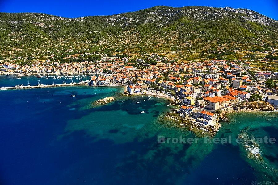 Renovated stone house, for sale