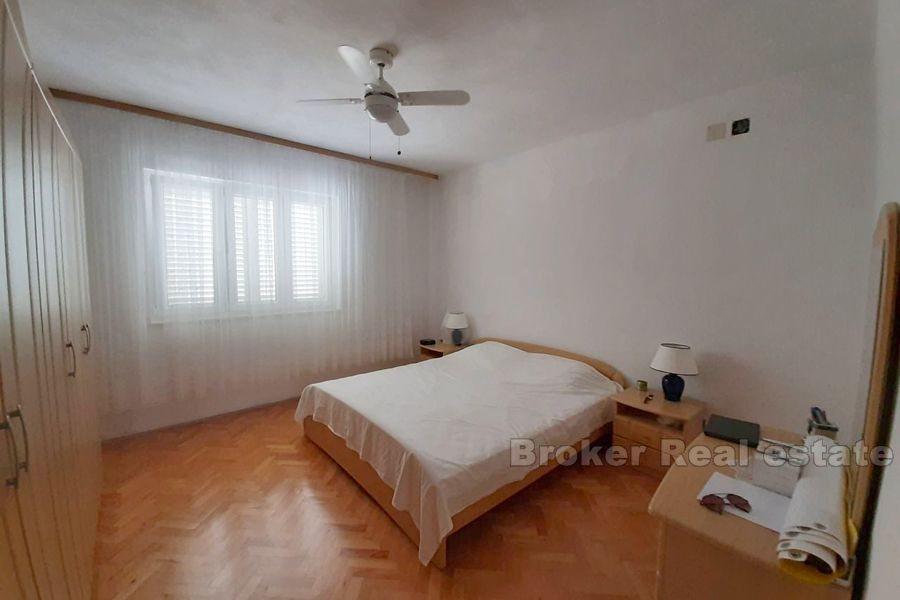 Piękny trzypokojowy apartament z widokiem na morze