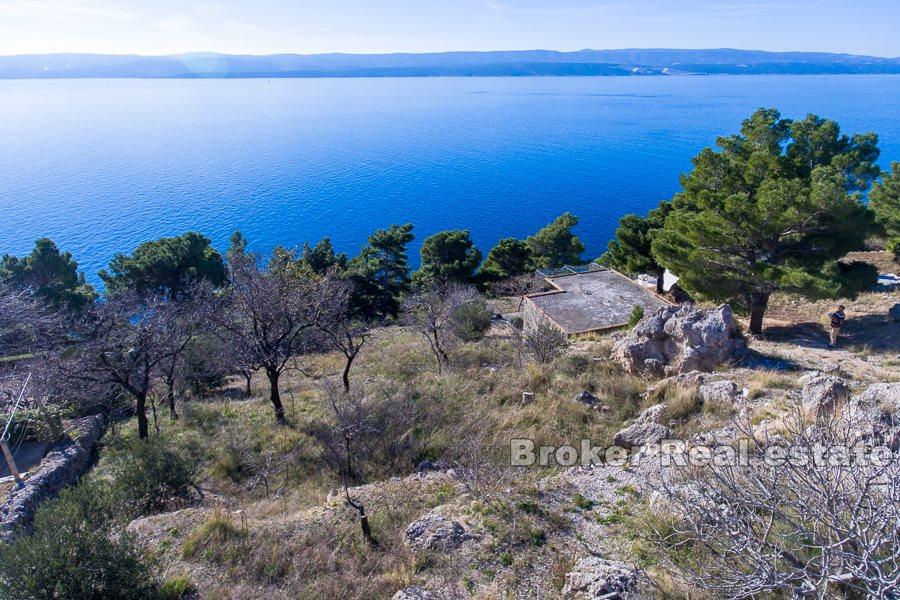 Terrain à bâtir, front de mer, à vendre