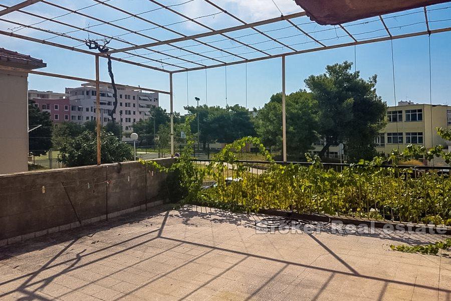 Dvojna kuća u Splitu, na prodaju