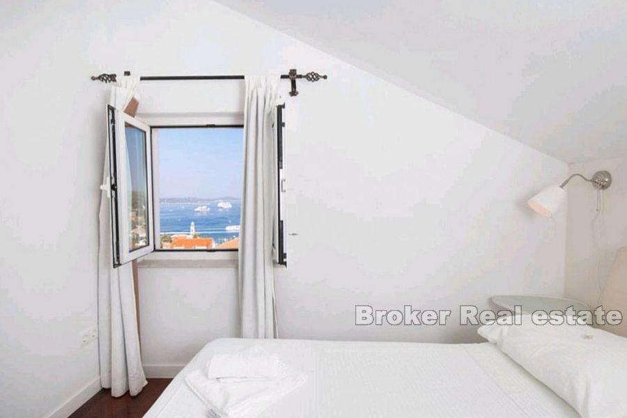 Nowocześnie urządzone mieszkanie z dwiema sypialniami