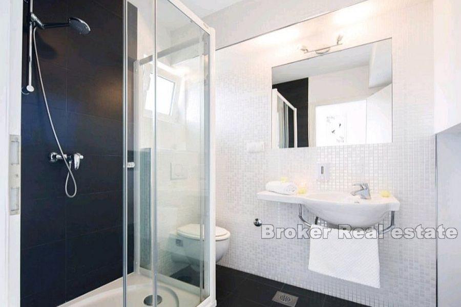 Nowocześnie urządzone mieszkanie z dwiema sypialniami