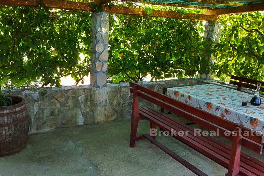 Apartment detached house on 3 floors