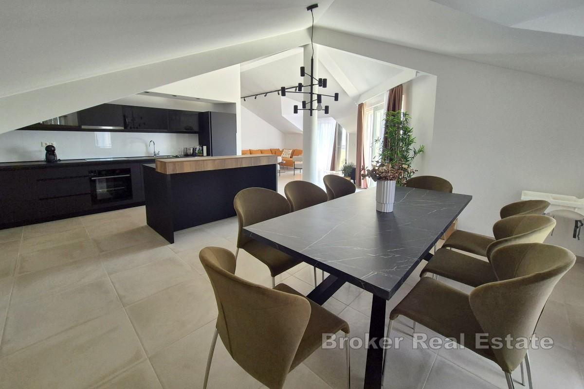 Penthouse apartman, s pogledom na more