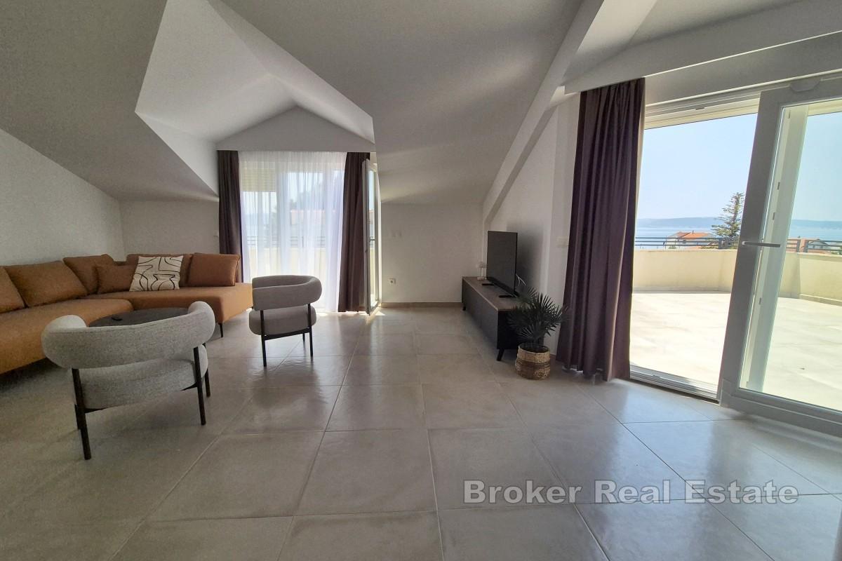 Penthouse-Wohnung mit Meerblick