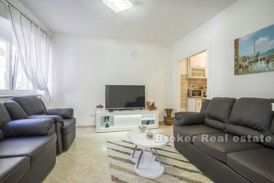 Haus in einer Reihe, auf 4 Etagen