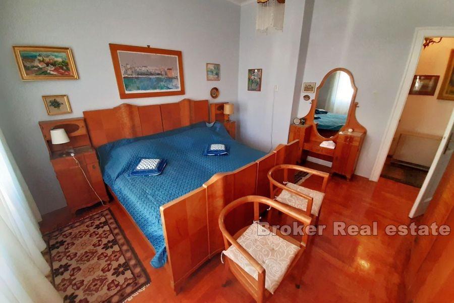 Elegant two bedrooms apartment