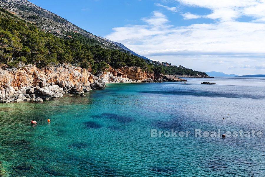 Building plot with sea view