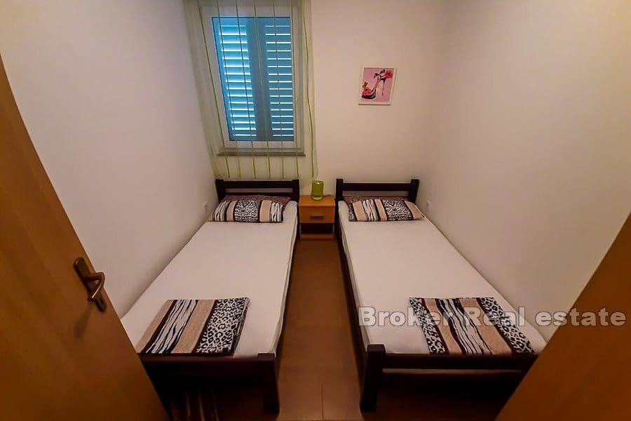 Dvoupokojový apartmán, Omišská riviéra