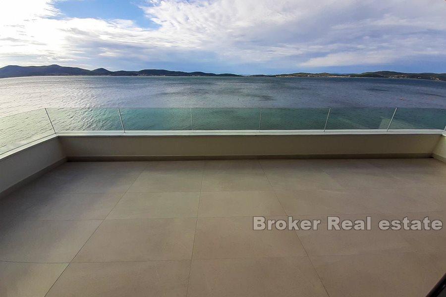 Zwei Luxusapartments am Wasser