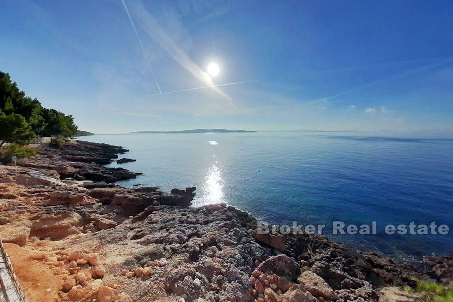 Building land with sea view