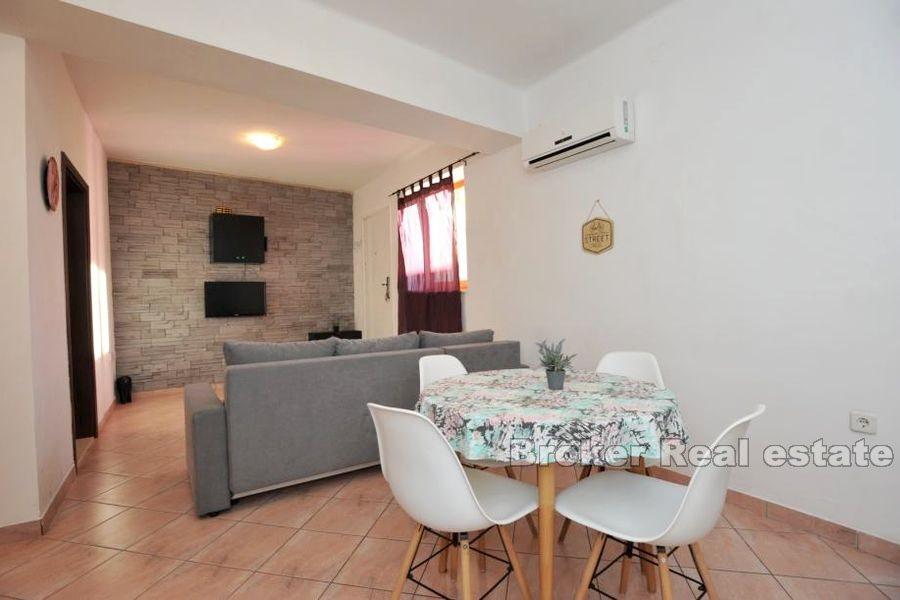 Двухквартирный дом