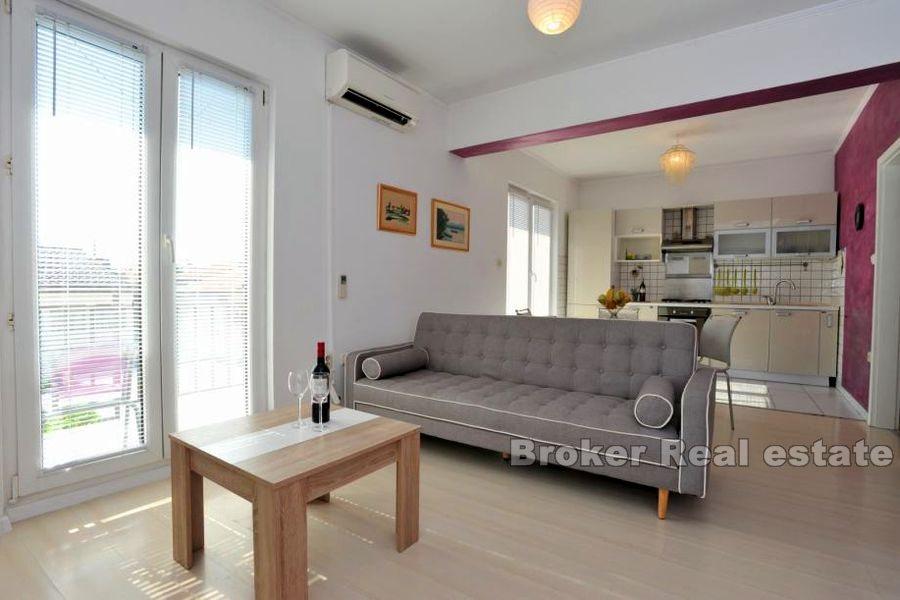 Двухквартирный дом