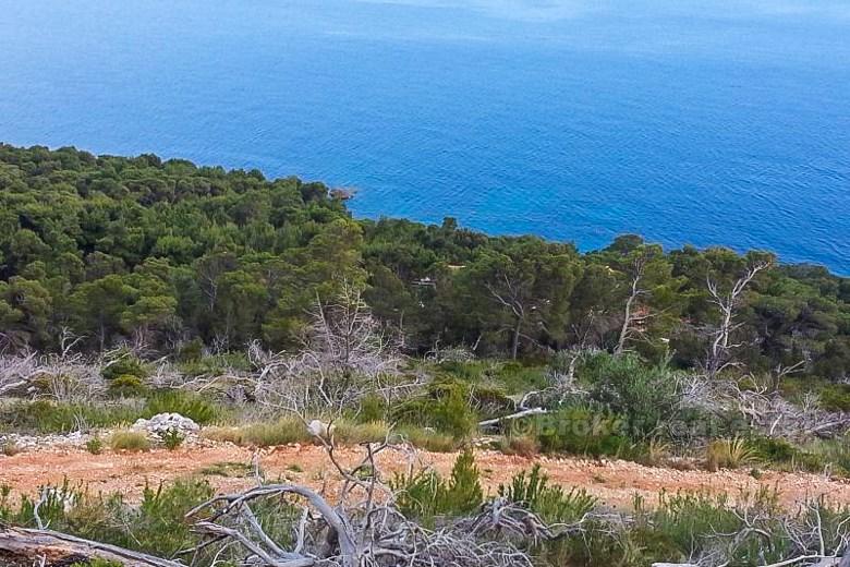 Stavební pozemek k prodeji