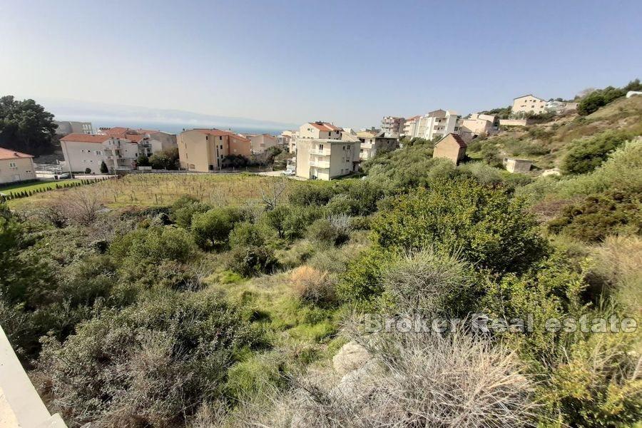 Terrain constructible spacieux