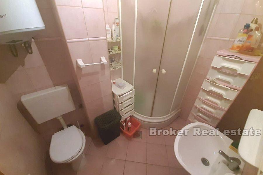 One bedroom apartment, first row to the sea