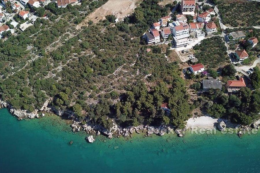 Building land with open sea view