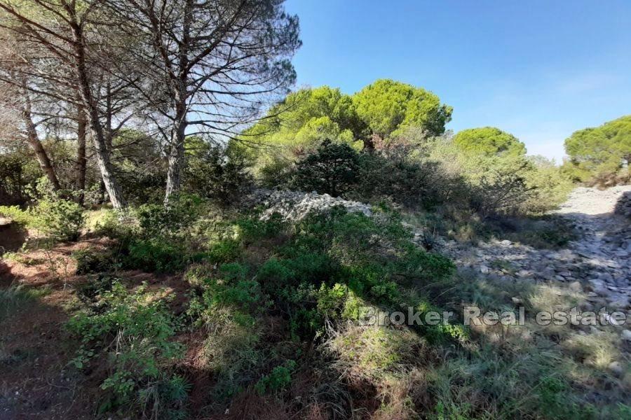 Building land with sea view