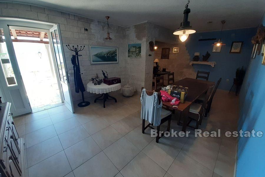 Restoran u prvom redu do mora