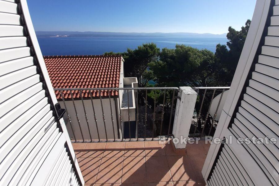 Immeuble avec vue sur la mer