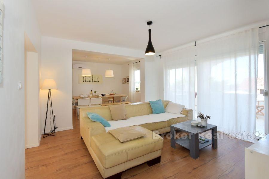 Villa with seaview, for sale