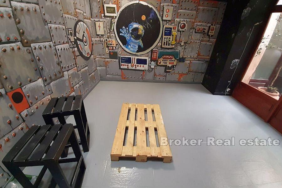 Obchodní prostory k pronájmu v centru města