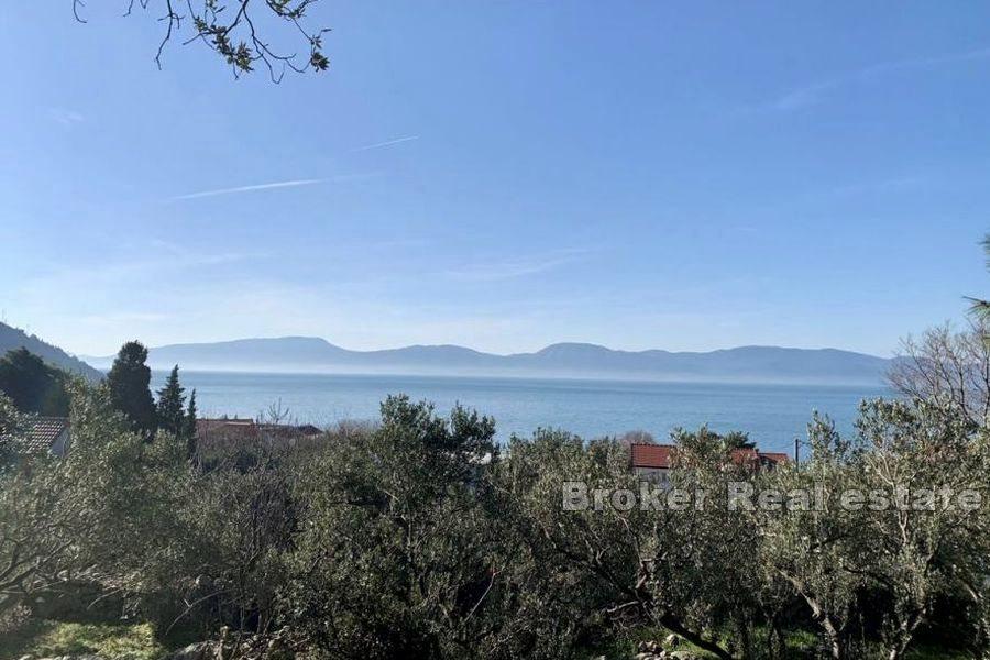 Građevinsko zemljište s pogledom na more