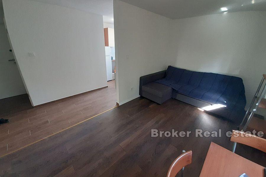 Многофункциональное деловое пространство