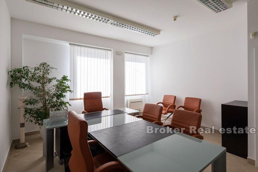 Well-organized office space