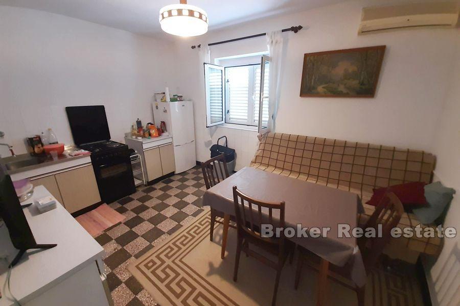 Detached family house