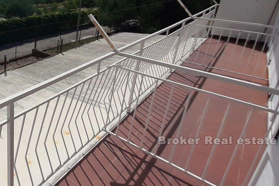 Detached family house