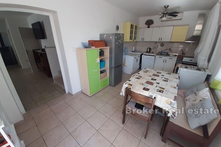 Дом с видом на море