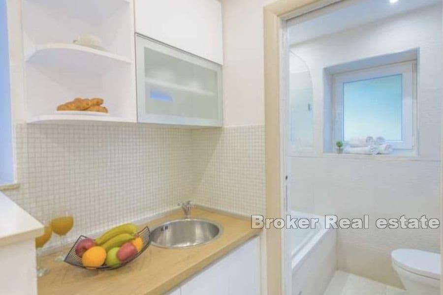 Bačvice, apartment in a unique location
