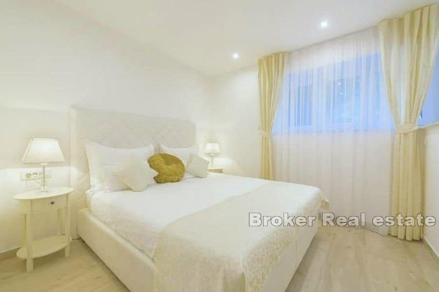 Bačvice, apartment in a unique location