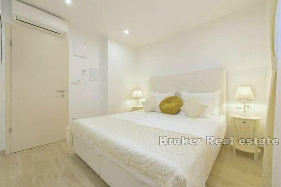 Bačvice, apartment in a unique location