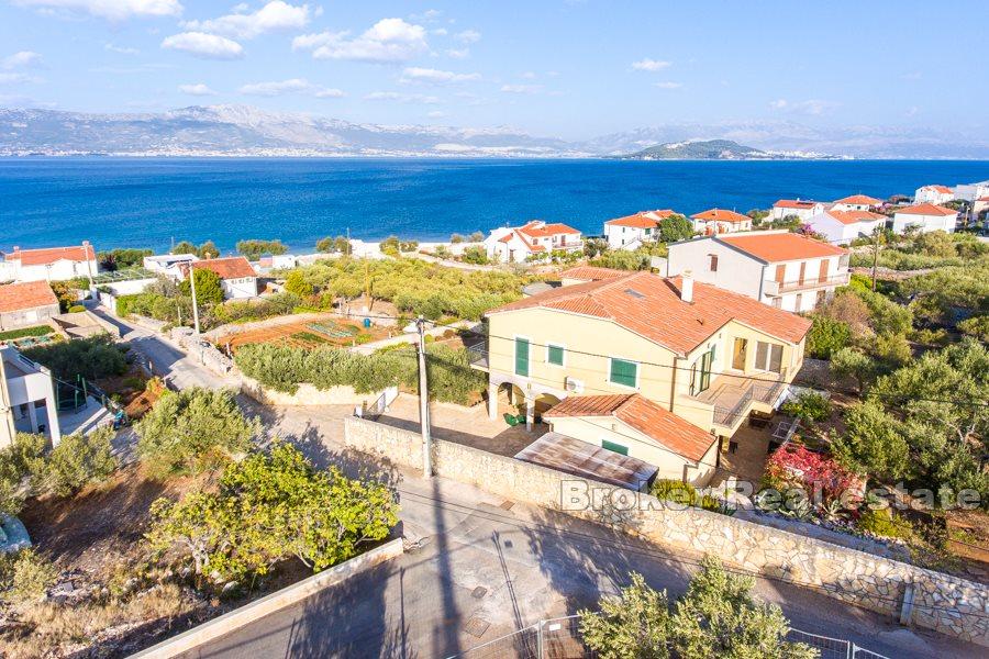 Lyxig villa med havsutsikt