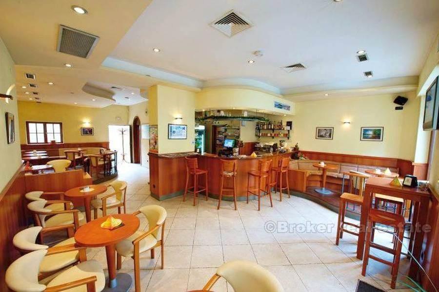 Poslovni prostor za prodaju