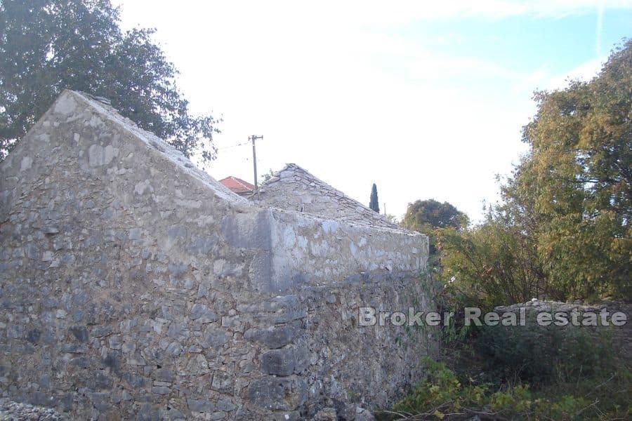 Building plot with ruins