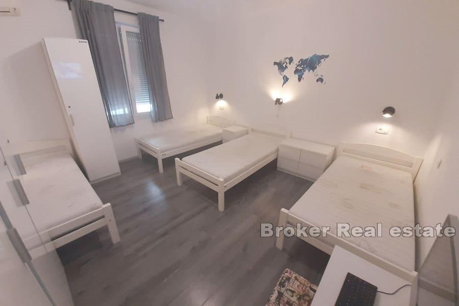 Manuš, appartement en fonction d'une auberge