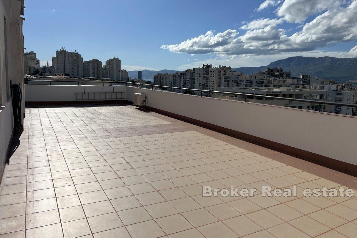 Visoka - Espace bureau pour diverses activités