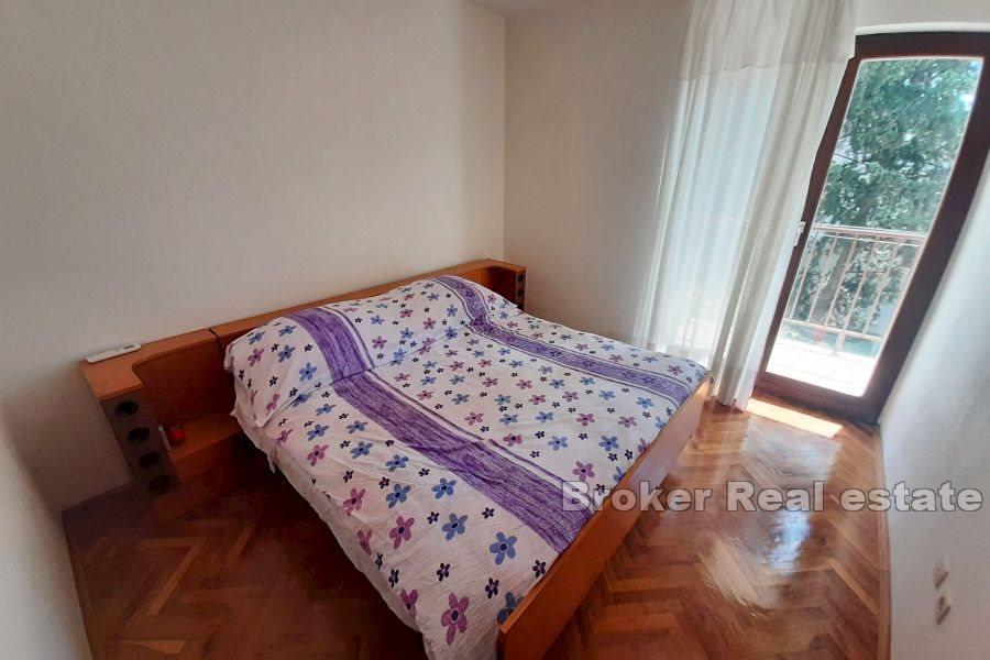 Przestronny apartament z widokiem na morze