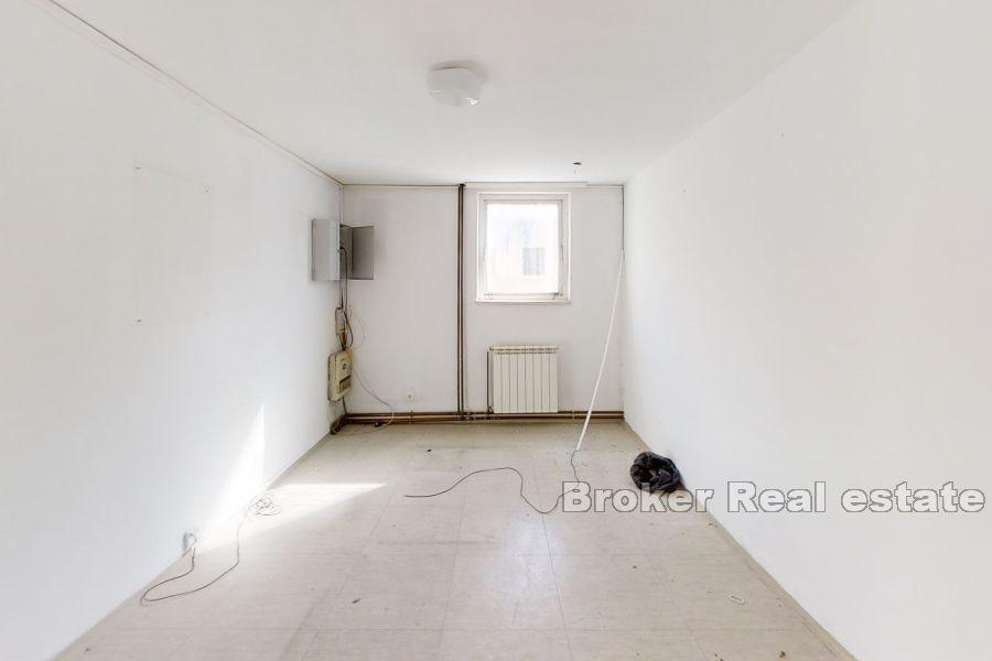 Kontorbygg med flott beliggenhet