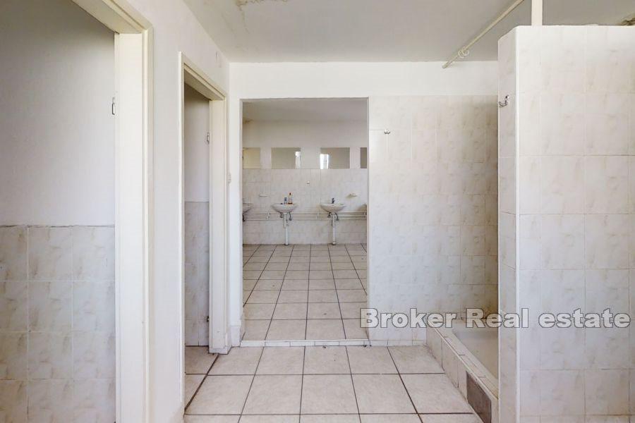 Kontorbygg med flott beliggenhet