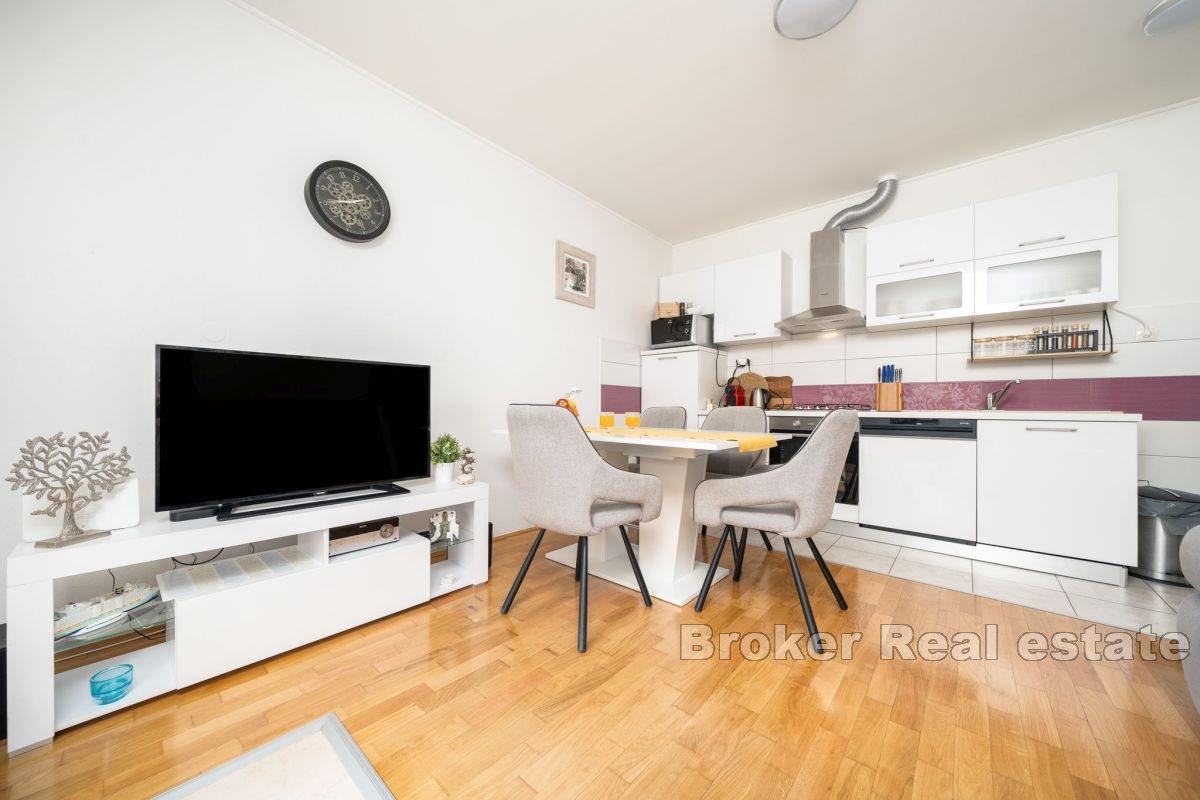 Zrekonstruovaný jednopatrový dům v klidné lokalitě