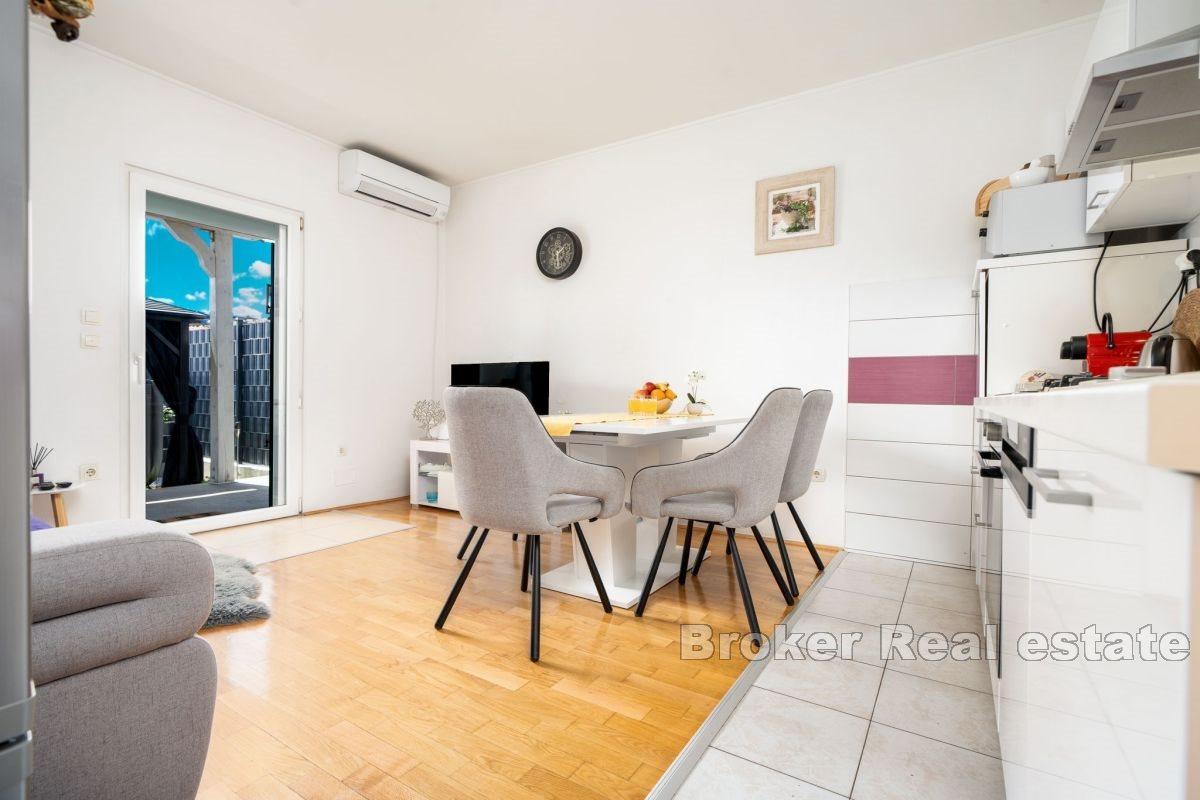 Renovated one-story house in a quiet location