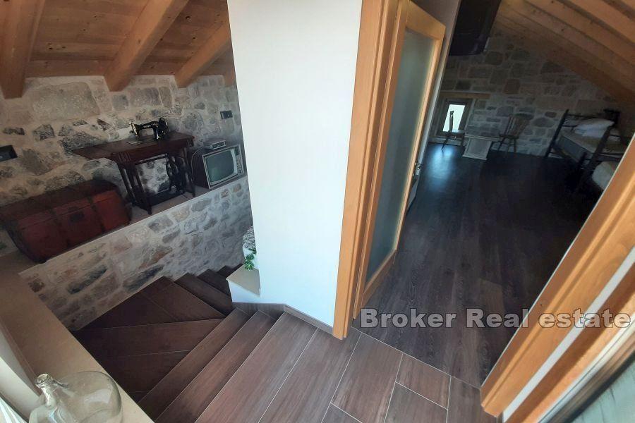 Renovierte Steinvilla mit Swimmingpool