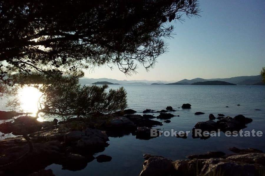 Landa i första raden vid havet