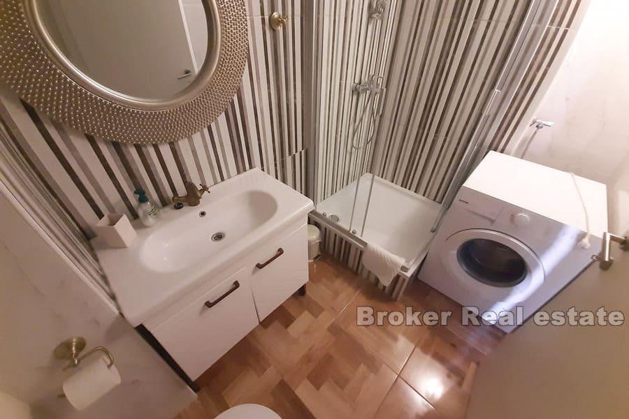Renovirani dvosobni apartman