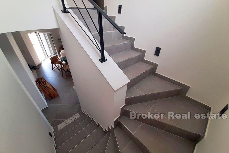 Newly built villa with swimming pool