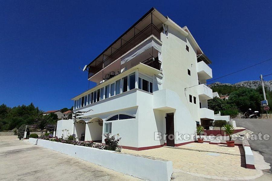 Prostrani apartman sa pogledom na more